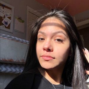 Meet your Posher, Jocelyn